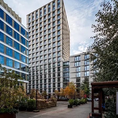 Modern Centrum Browary Warszawskie *